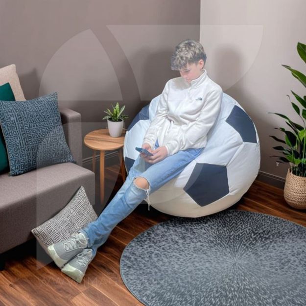 Picture of Snug Football -  White/Black