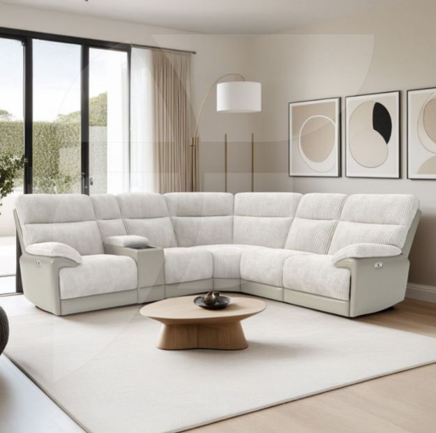Picture of Arlington Sectional - 2-C-2&Console & Hidden Wireless Charger